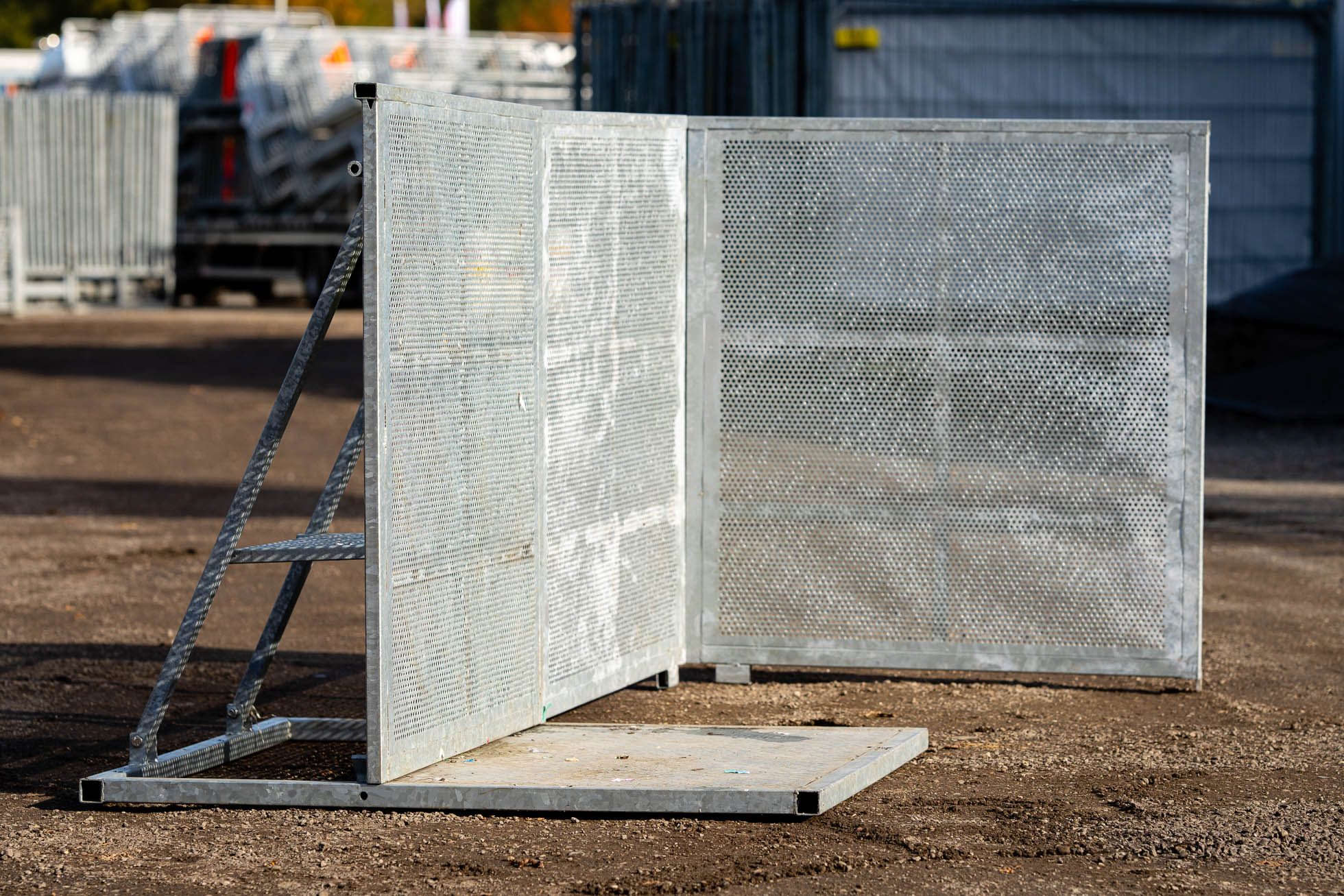 Stage barriers